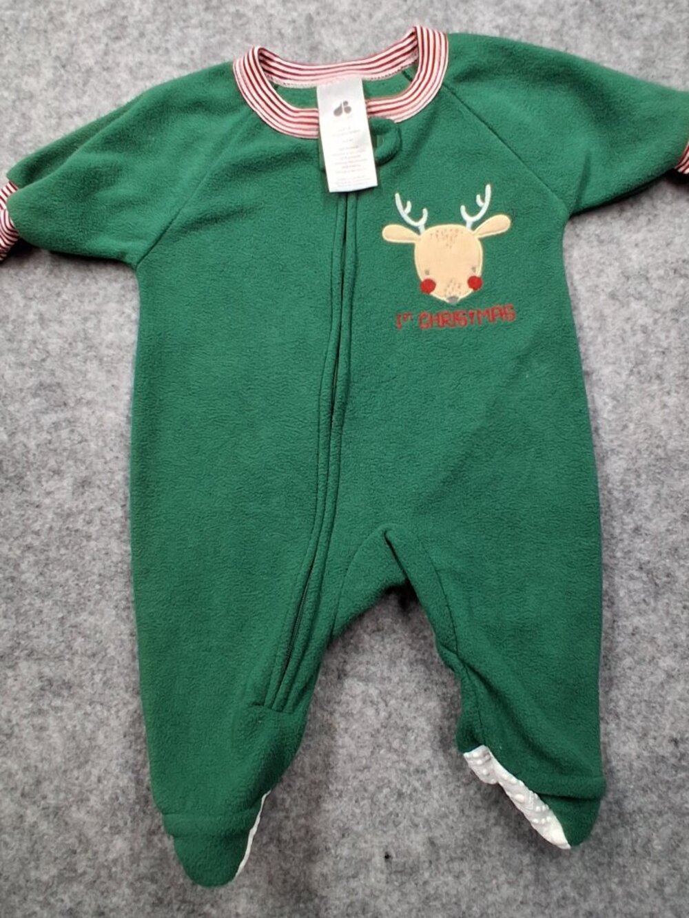 Just Born Infant sleeper size 0/3 months red and green good condition